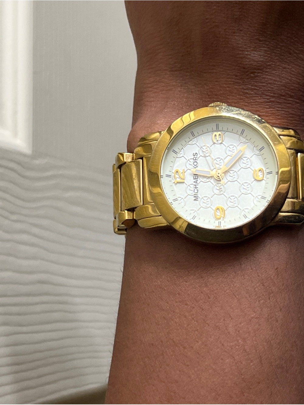 Michael Kors Gold and White Round-Link Bracelet Watch